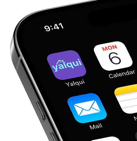 Mockup de celular con app de Yalqui